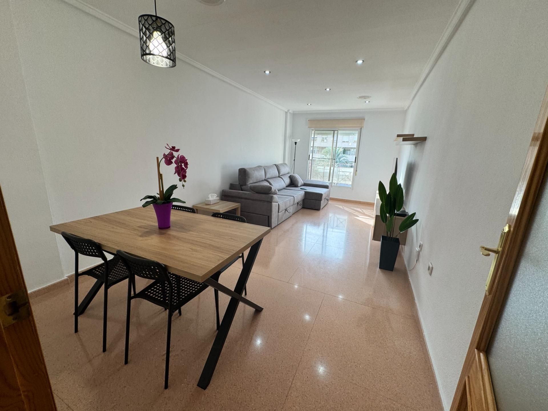 Flat to rent in Sector V, Elche ciudad