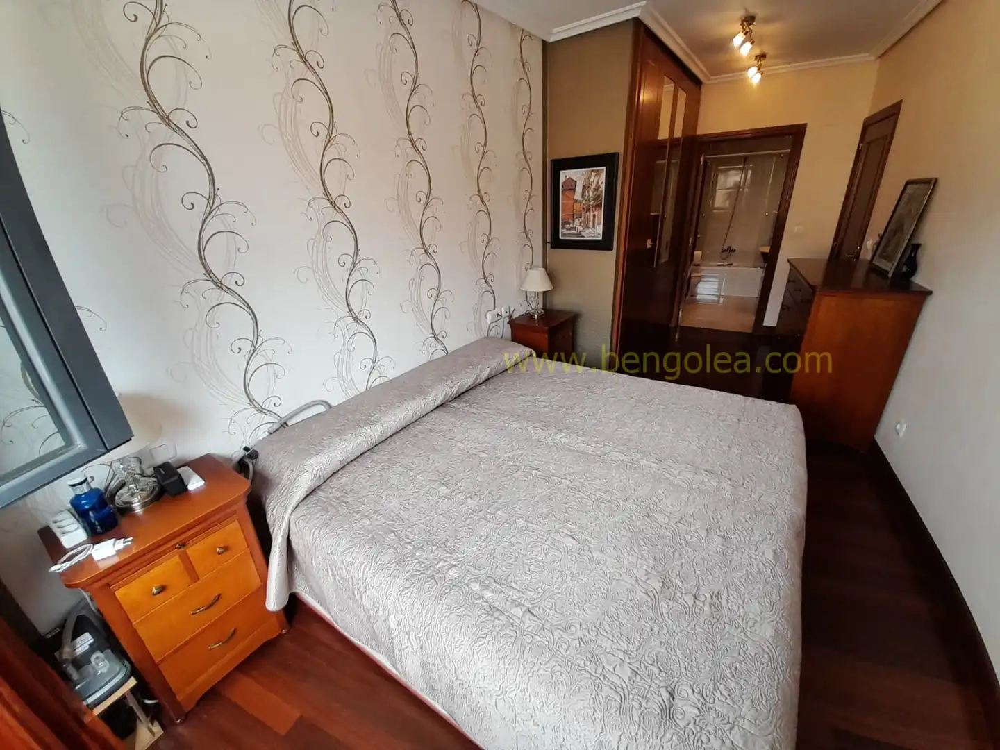 Schlafzimmer von Wohnung zum Verkauf in Barakaldo  mit Heizung, Abstellraum und Balkon