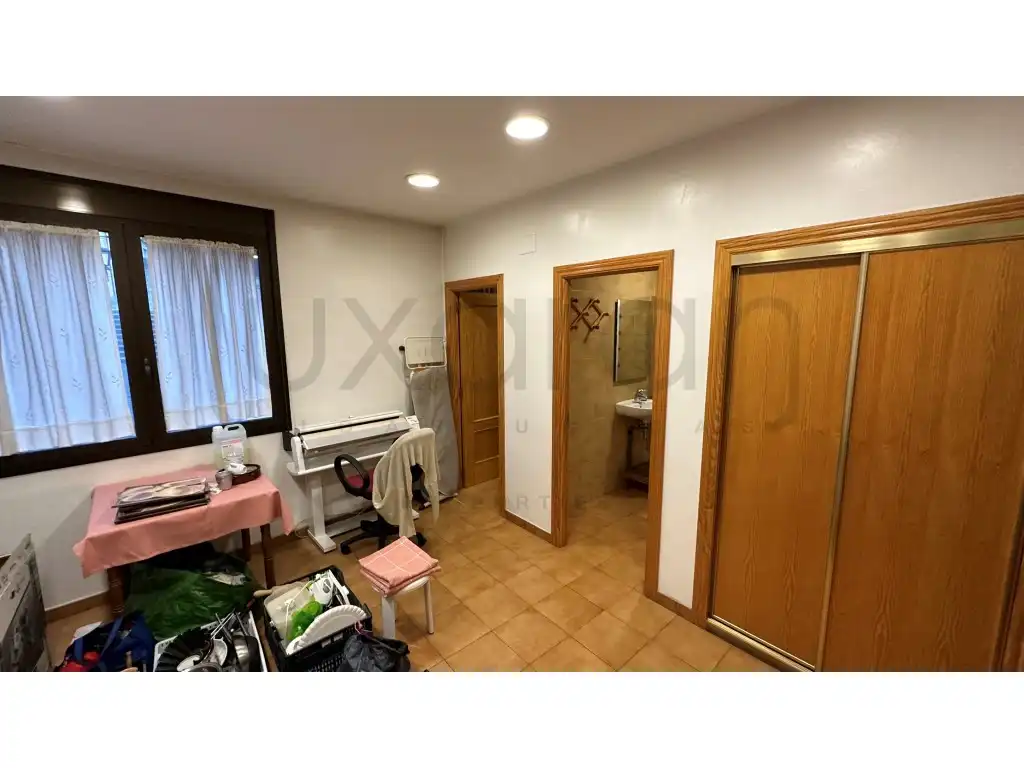 Commercial properties for sale in Bossòst
