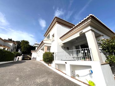 Casa amb piscina en venda a Campo de Mijas