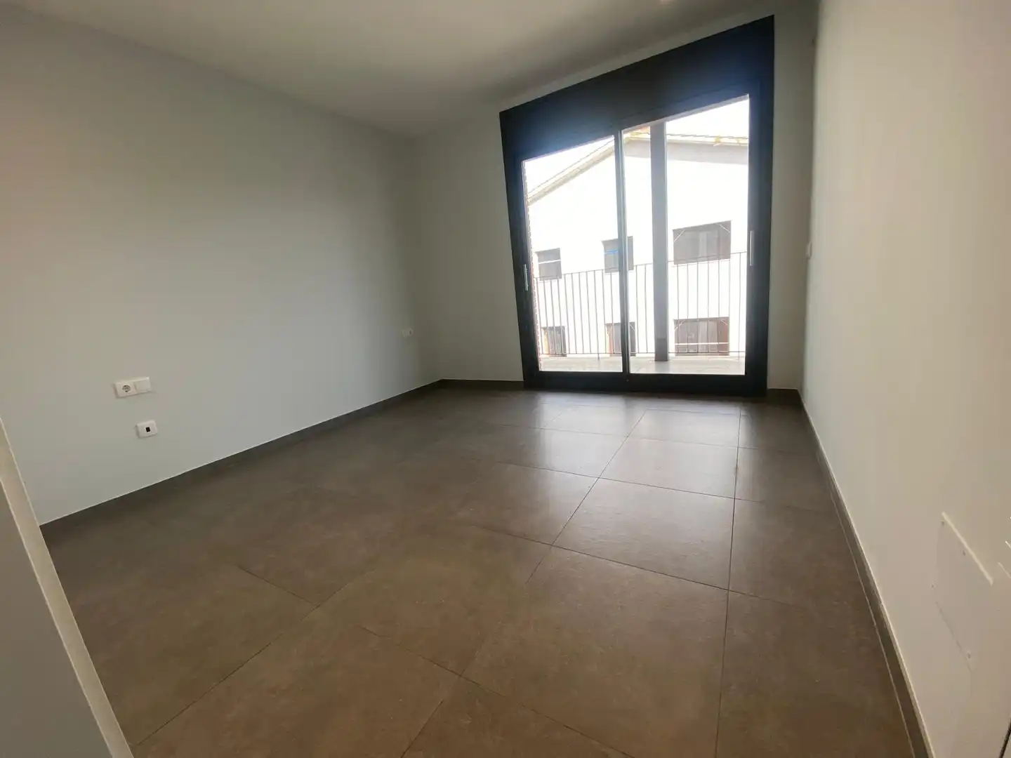 Habitación de Casa adosada en venta en Vic con Calefacción, Jardín privado y Terraza