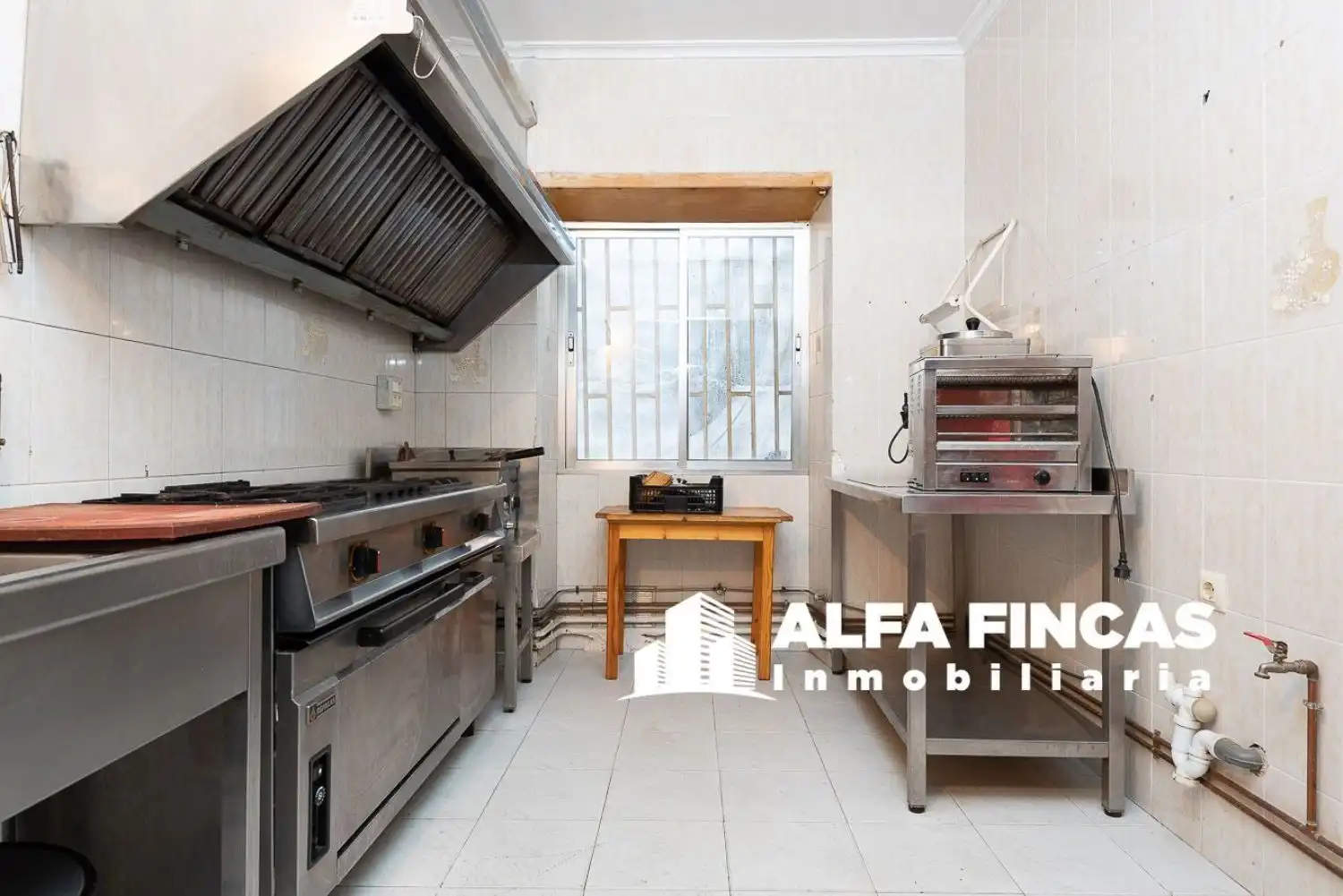 Cocina de Local en venta en Villarrobledo