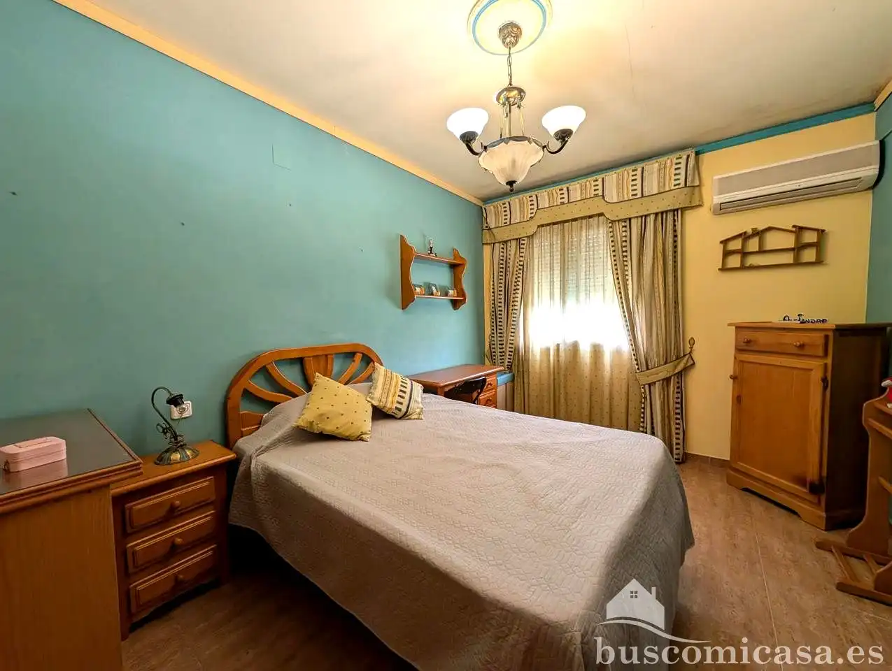 Habitación de Casa o chalet en venta en Linares con Aire acondicionado, Jardín privado y Terraza