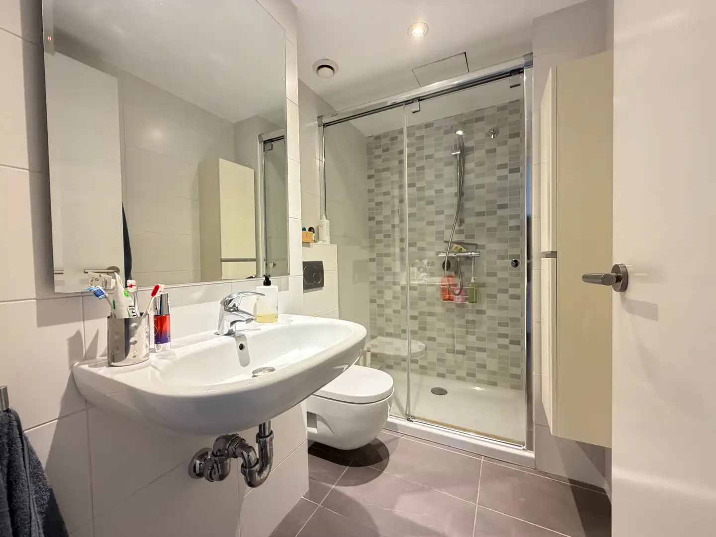 Bathroom of Apartments for sale in Roses  with Air Conditioner, Heating and Terrace