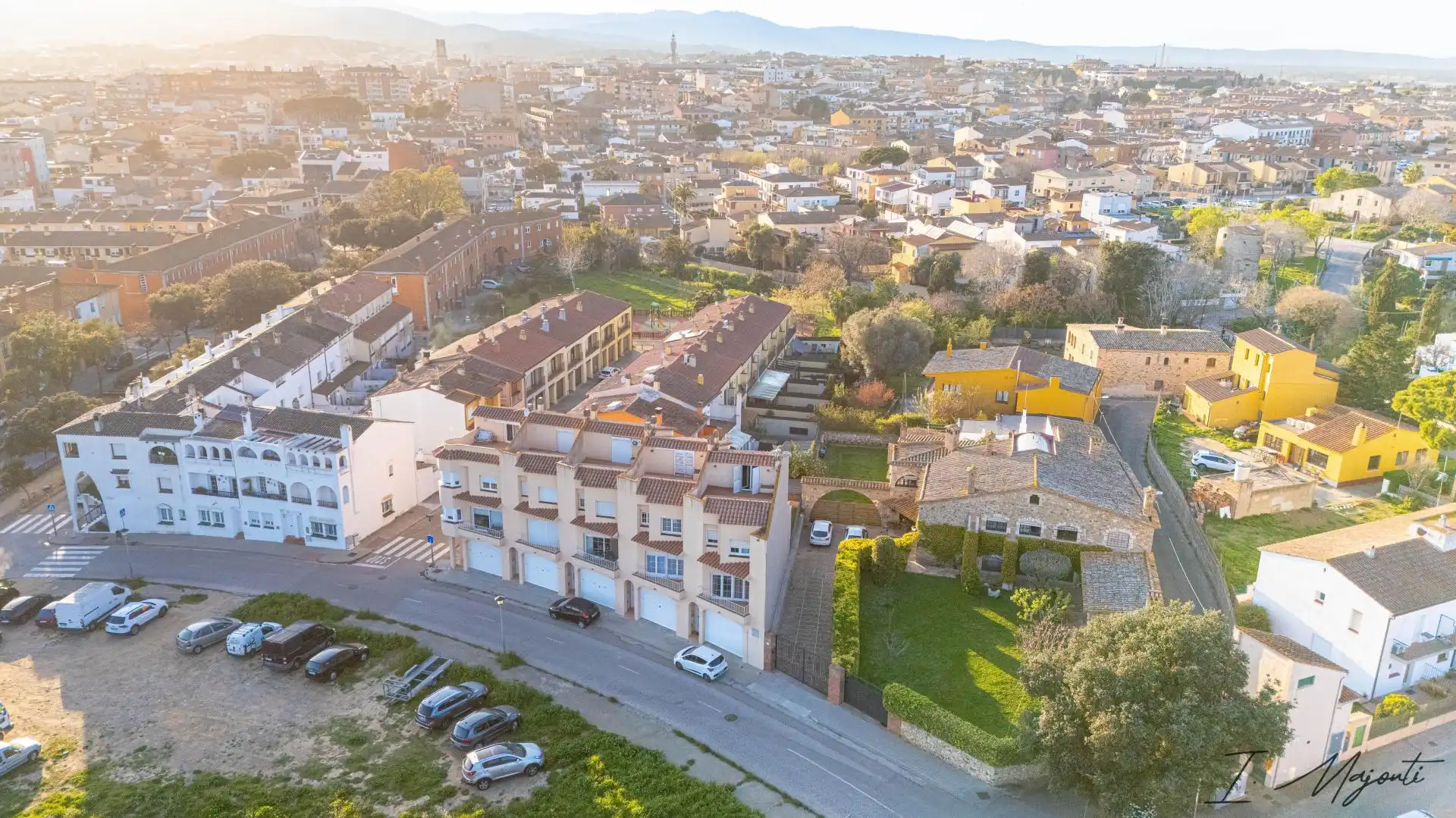 Vista exterior de Casa adosada en venda en Palafrugell amb Calefacció