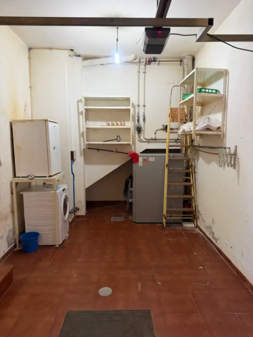 Casa adosada en venta en Valverde del Majano con Calefacción, Jardín privado y Horno