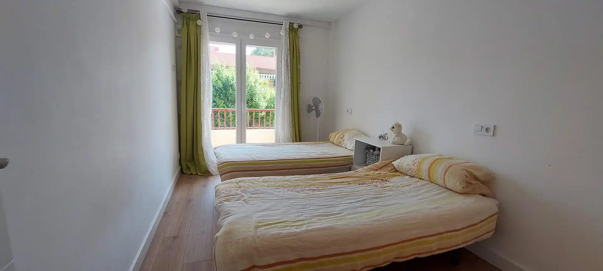 Schlafzimmer von Wohnung zum Verkauf in Salou mit Klimaanlage, Heizung und Abstellraum