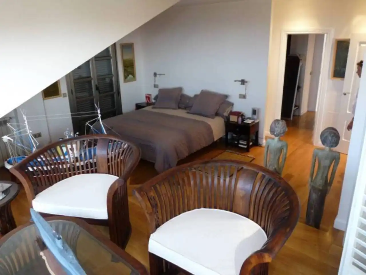 Dormitori de Casa o xalet en venda en Oviedo  amb Calefacció, Terrassa i Alarma
