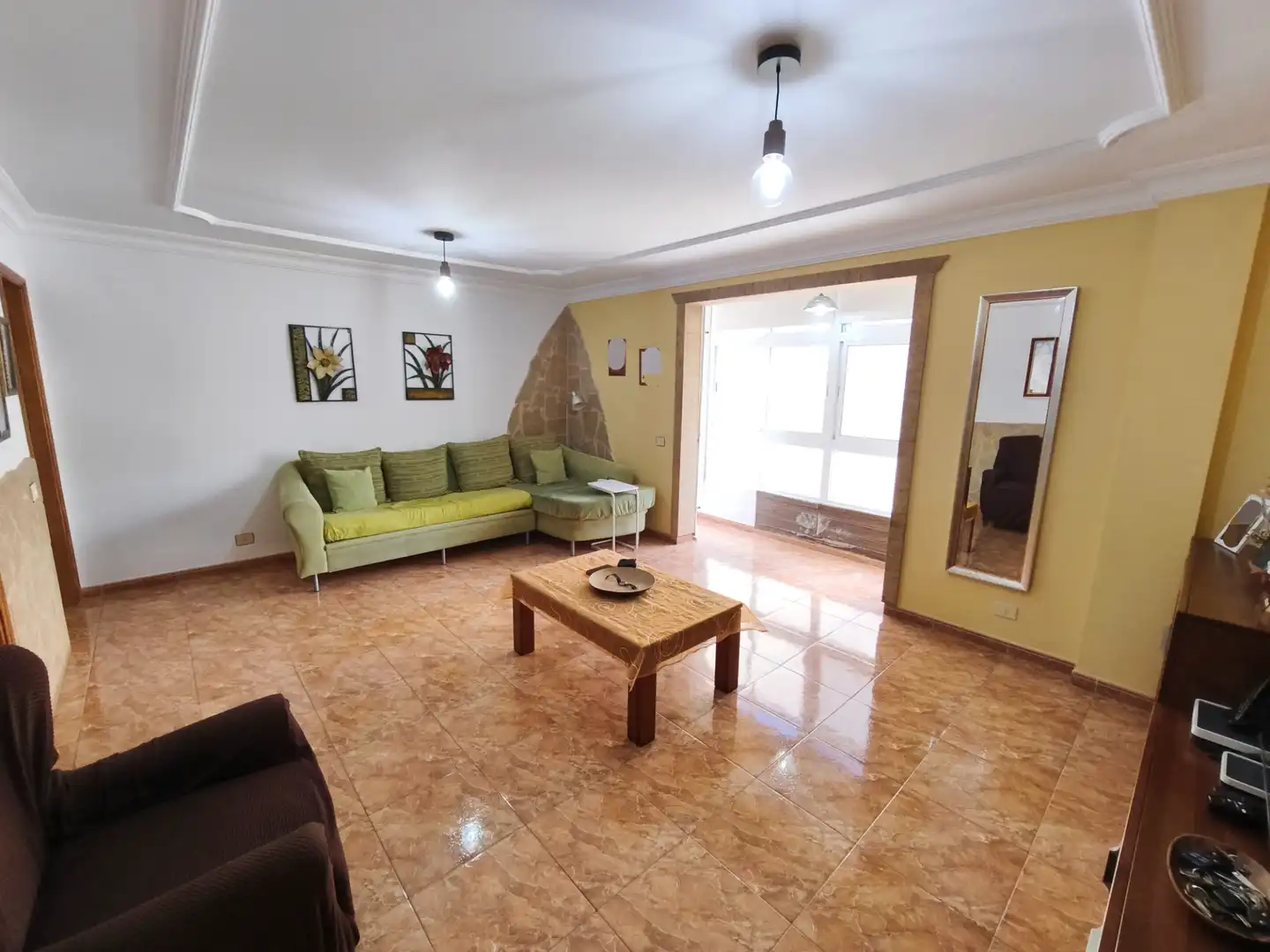 Sala de estar de Piso en venta en Arucas con Terraza, Trastero y Balcón