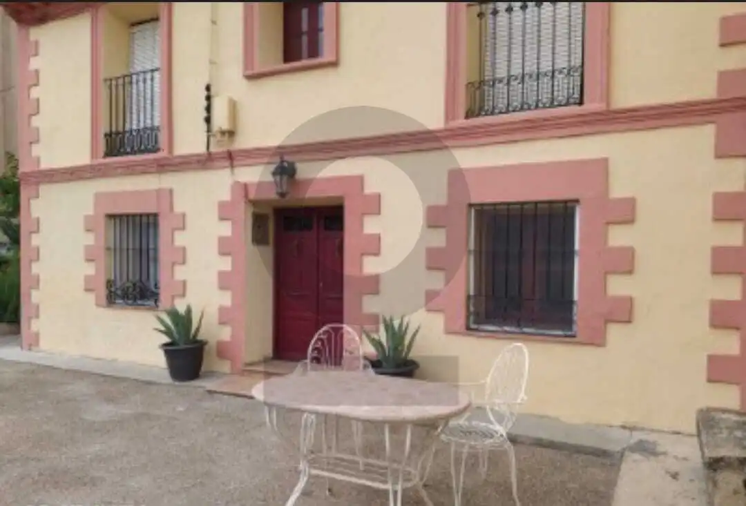 Vista exterior de Casa o chalet en venta en Nuévalos con Calefacción, Terraza y Trastero