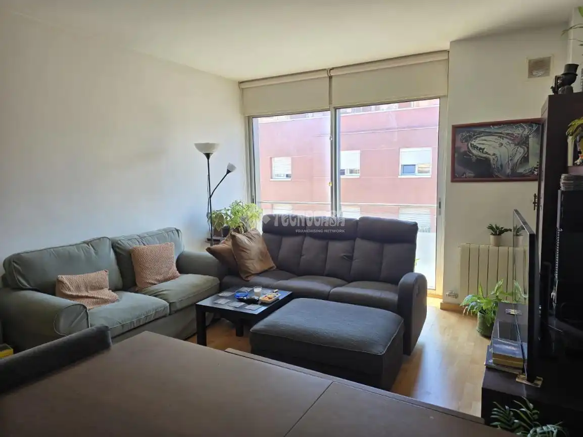 Sala d'estar de Pis en venda en Barcelona amb Aire condicionat, Calefacció i Terrassa