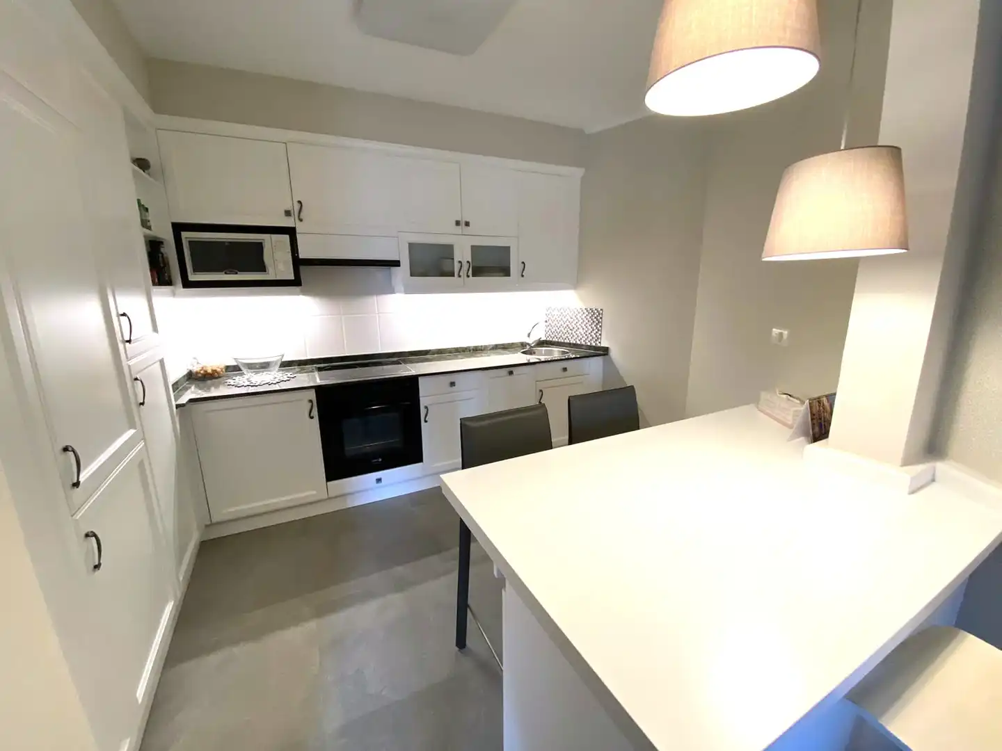 Kitchen of Flat for sale in Castro-Urdiales  with Heating, Parquet flooring and Terrace
