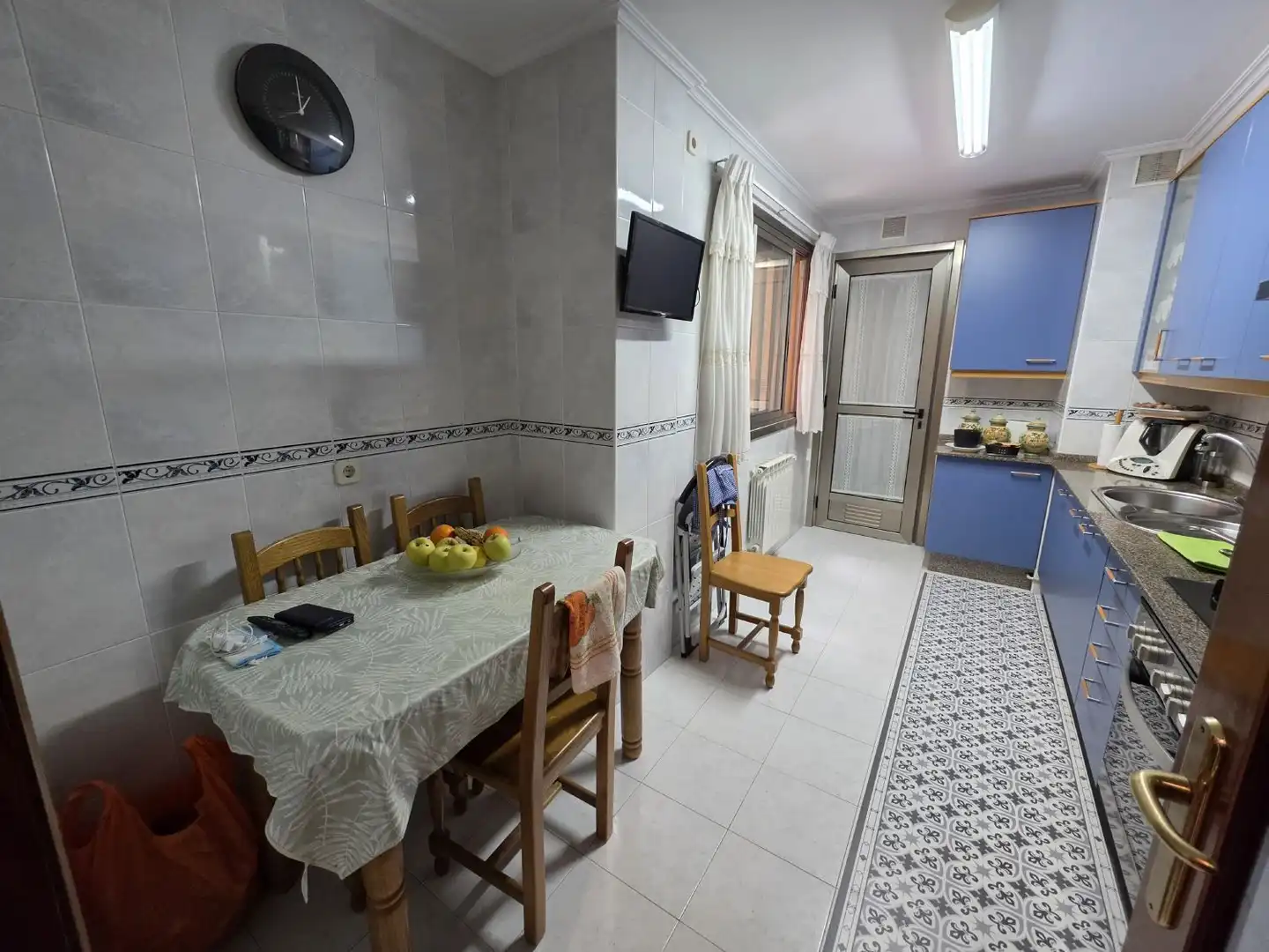 Cocina de Piso en venta en A Coruña Capital  con Calefacción y Trastero