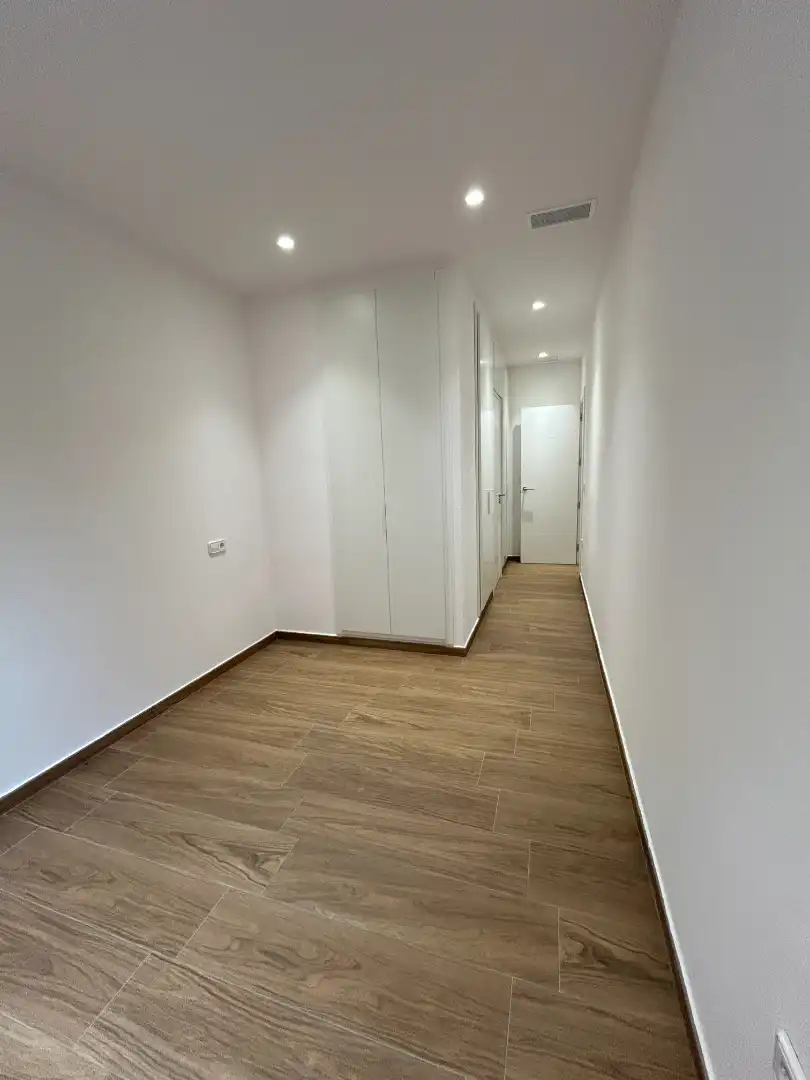 Piso en venta en Figueres con Aire acondicionado, Calefacción y Parquet