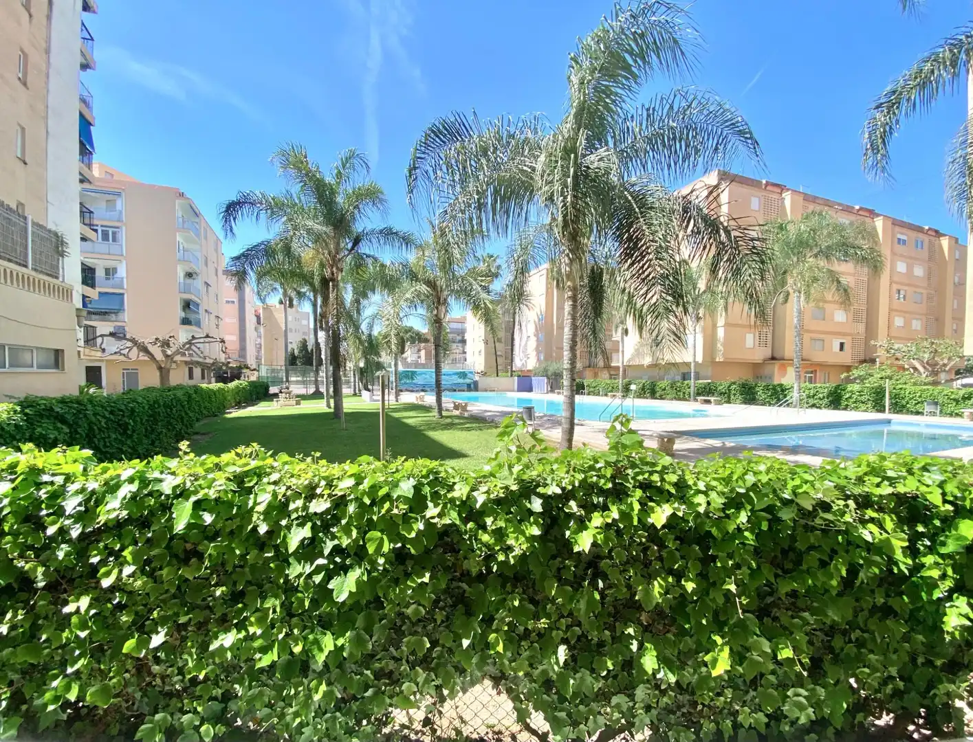 Swimming pool of Flat for sale in La Pobla de Farnals  with Air Conditioner, Private garden and Balcony