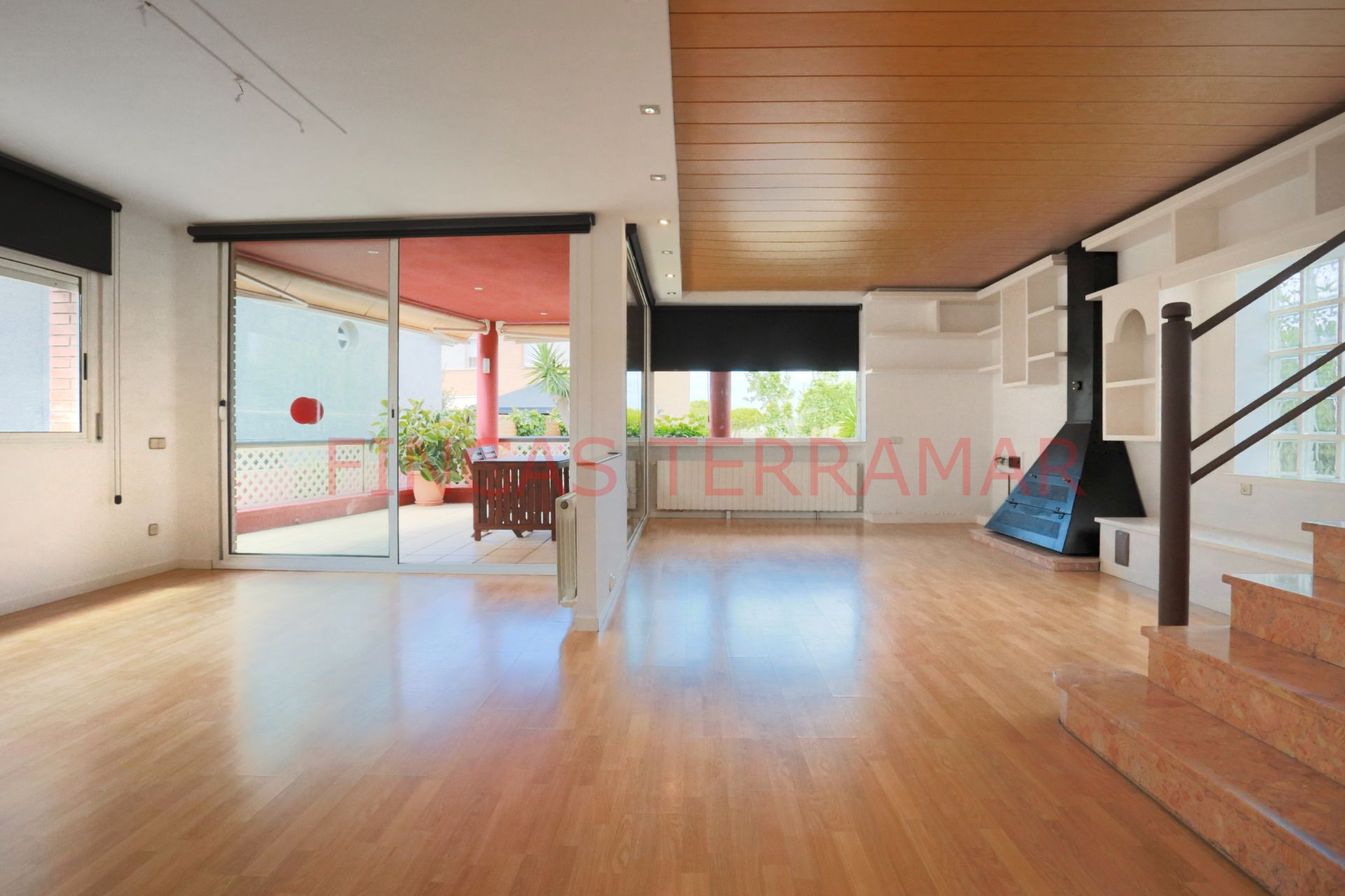 Living room of House or chalet for sale in Cubelles  with Air Conditioner, Heating and Private garden