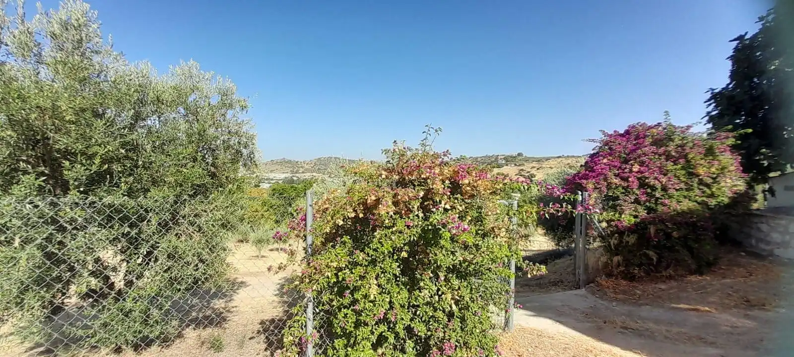 Country homes for sale in Cabra  with Air Conditioner, Heating and Private garden