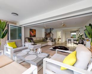 Living room of Single-family semi-detached to rent in Alicante / Alacant  with Private garden, Terrace and Balcony