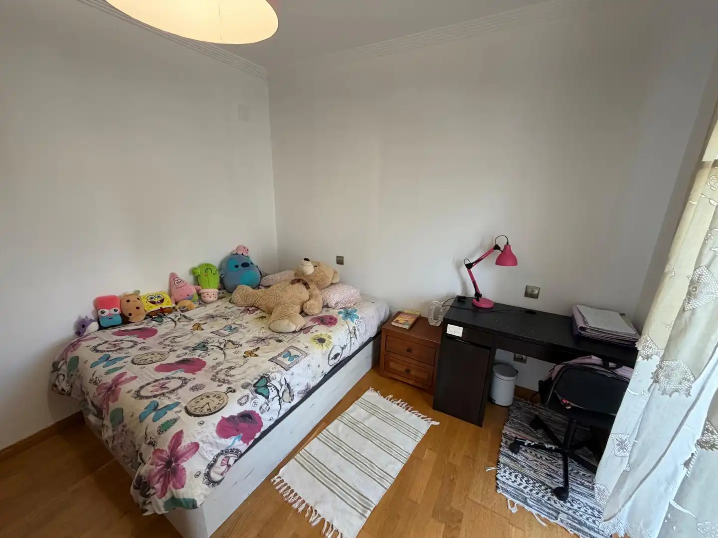 Dormitori de Casa adosada en venda en Ávila amb Calefacció i Jardí privat