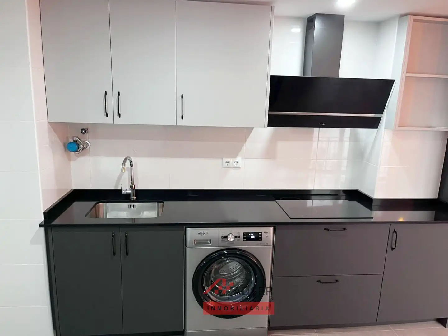 Cocina de Piso en venta en  Logroño con Calefacción, Parquet y Terraza