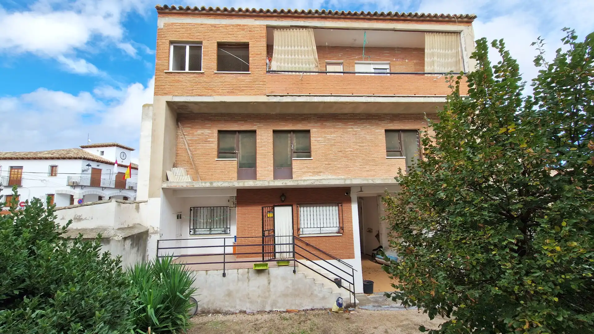 Exterior view of Buildings for sale in Huerta de Valdecarábanos