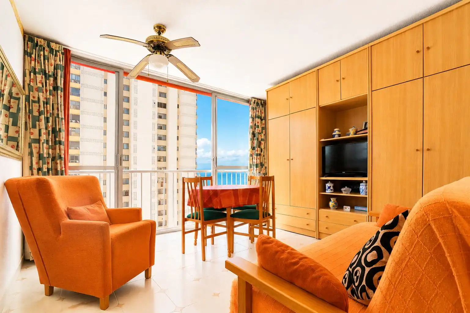 Living room of Apartments for sale in Benidorm