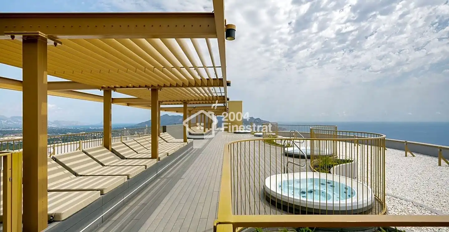 Terrasse von Wohnungen zum Verkauf in Benidorm mit Klimaanlage, Terrasse und Gemeinschaftspool