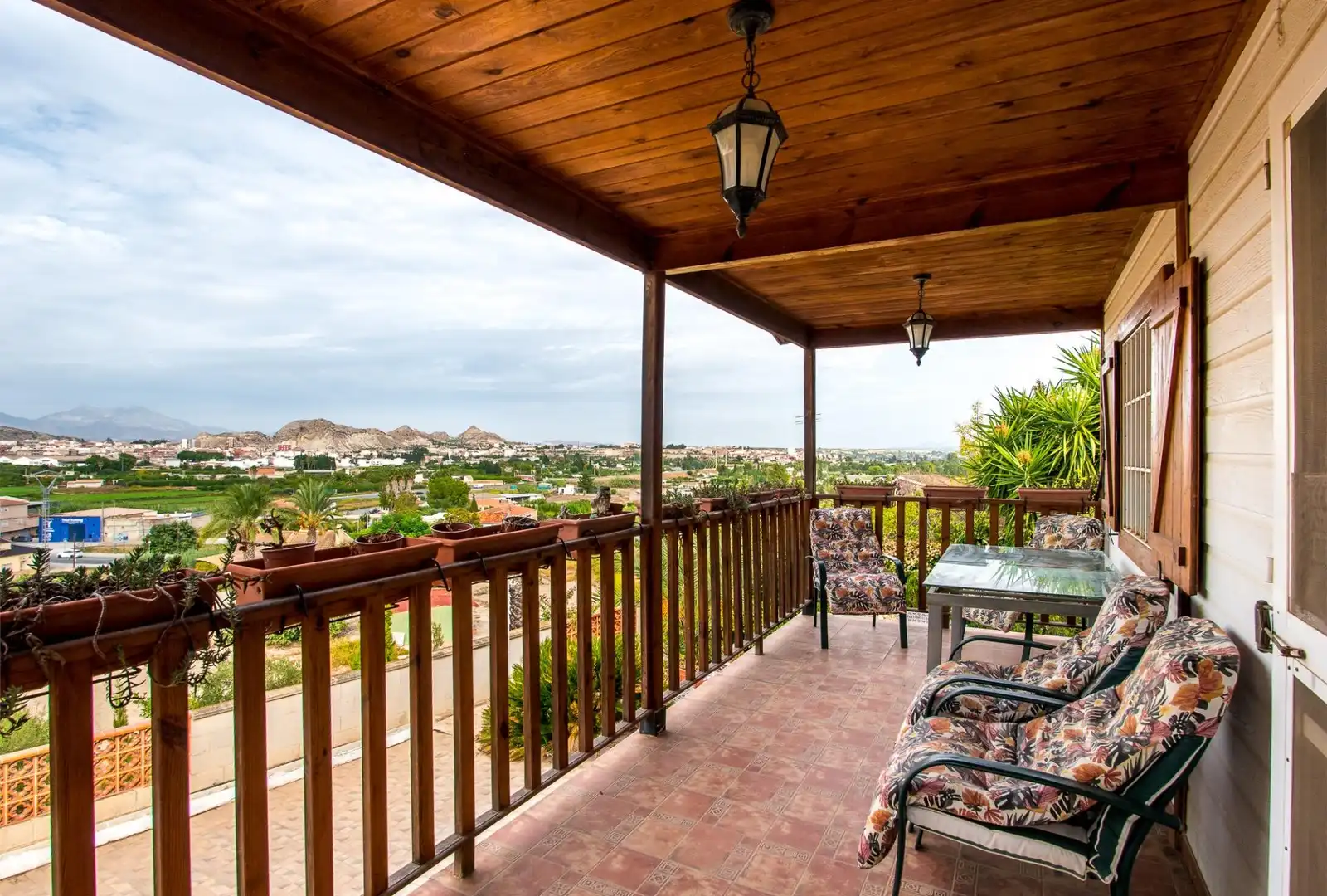 House with terrace for sale in Calle Polígono U2 el Ramel 10