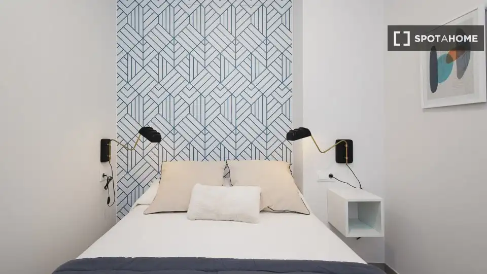 Habitación de Piso de alquiler en Valencia con Aire acondicionado, Calefacción y Amueblado