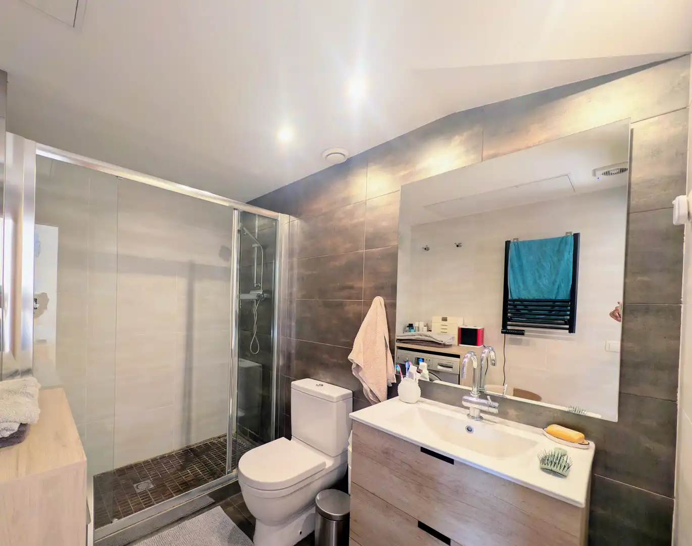 Bathroom of Duplexes for sale in Terrassa  with Air Conditioner and Terrace