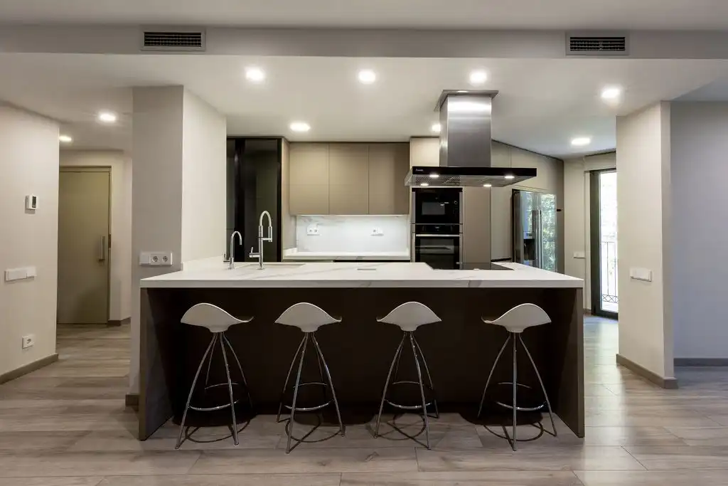 Cocina de Piso en venta en Arenys de Mar con Aire acondicionado, Terraza y Trastero