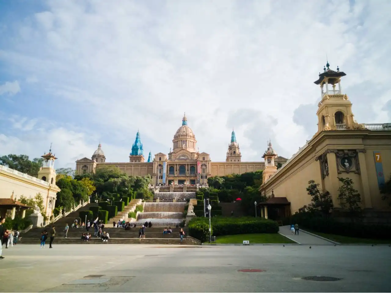 Vista exterior de Garaje en venta en Barcelona con Alarma