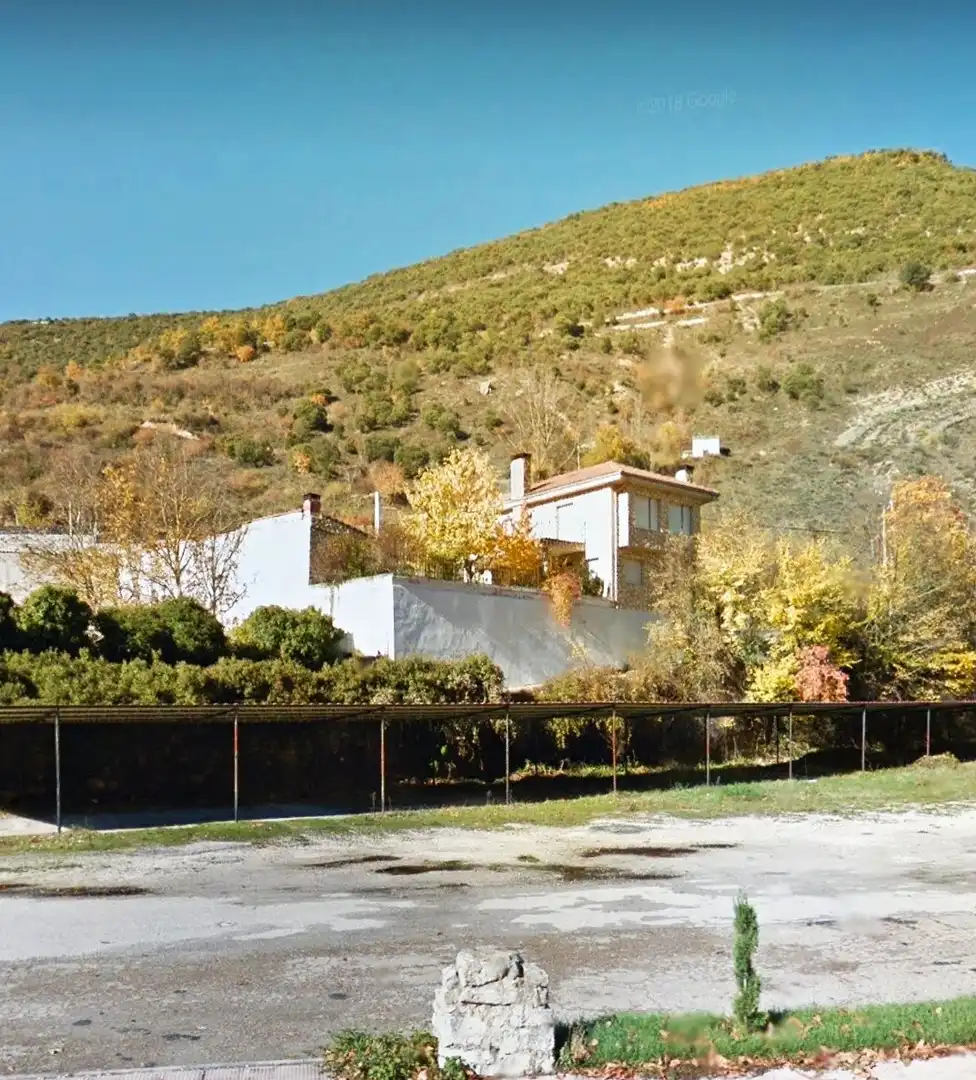 Vista exterior de Casa o chalet en venta en Tubilla del Agua con Calefacción, Jardín privado y Parquet