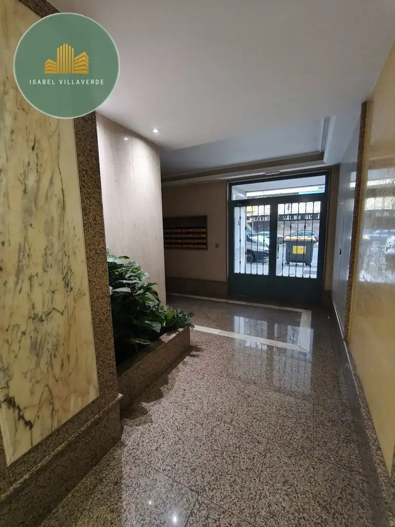 Wohnung zur Miete in FERNANDEZ LATORRE, Cuatro Caminos - Plaza de la Cubela