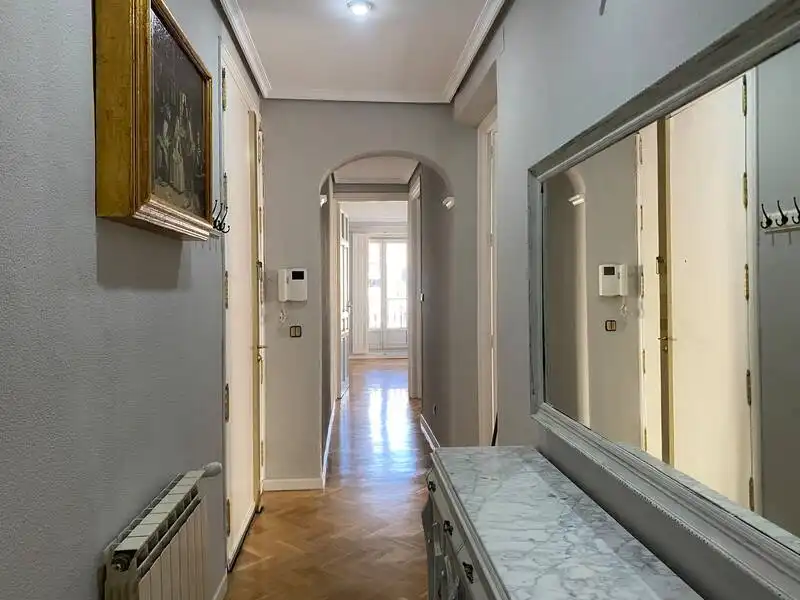 Flat for rent in FUENCARRAL , Trafalgar