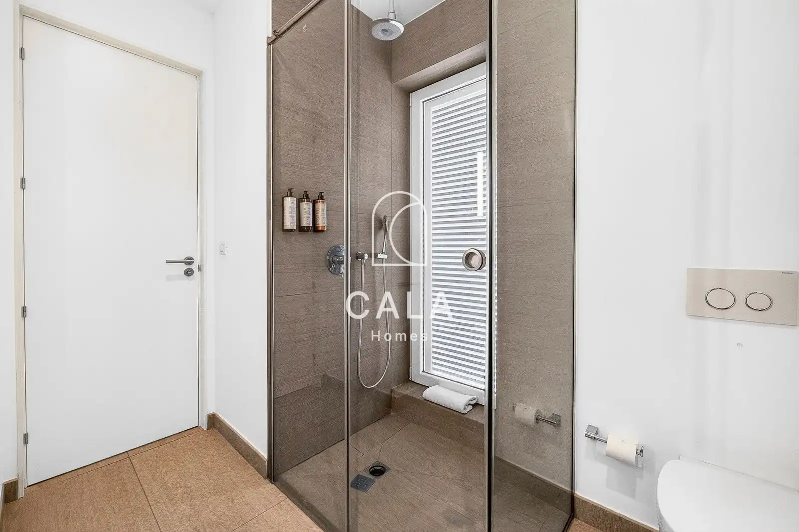 Bany de Apartament en venda en Adeje amb Aire condicionat, Calefacció i Terrassa