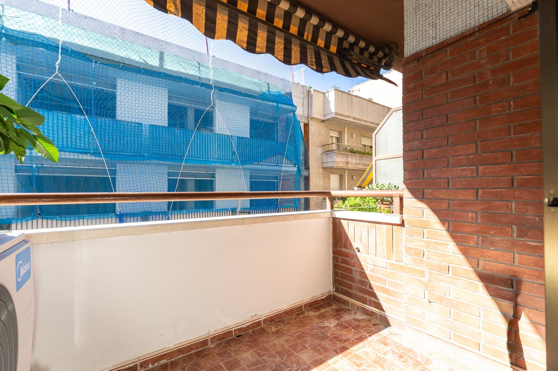 Terrassa de Pis en venda en Esplugues de Llobregat amb Calefacció