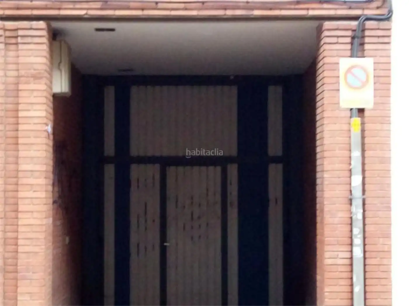 Individual de lloguer a Calle de Argales 19, imagen 2