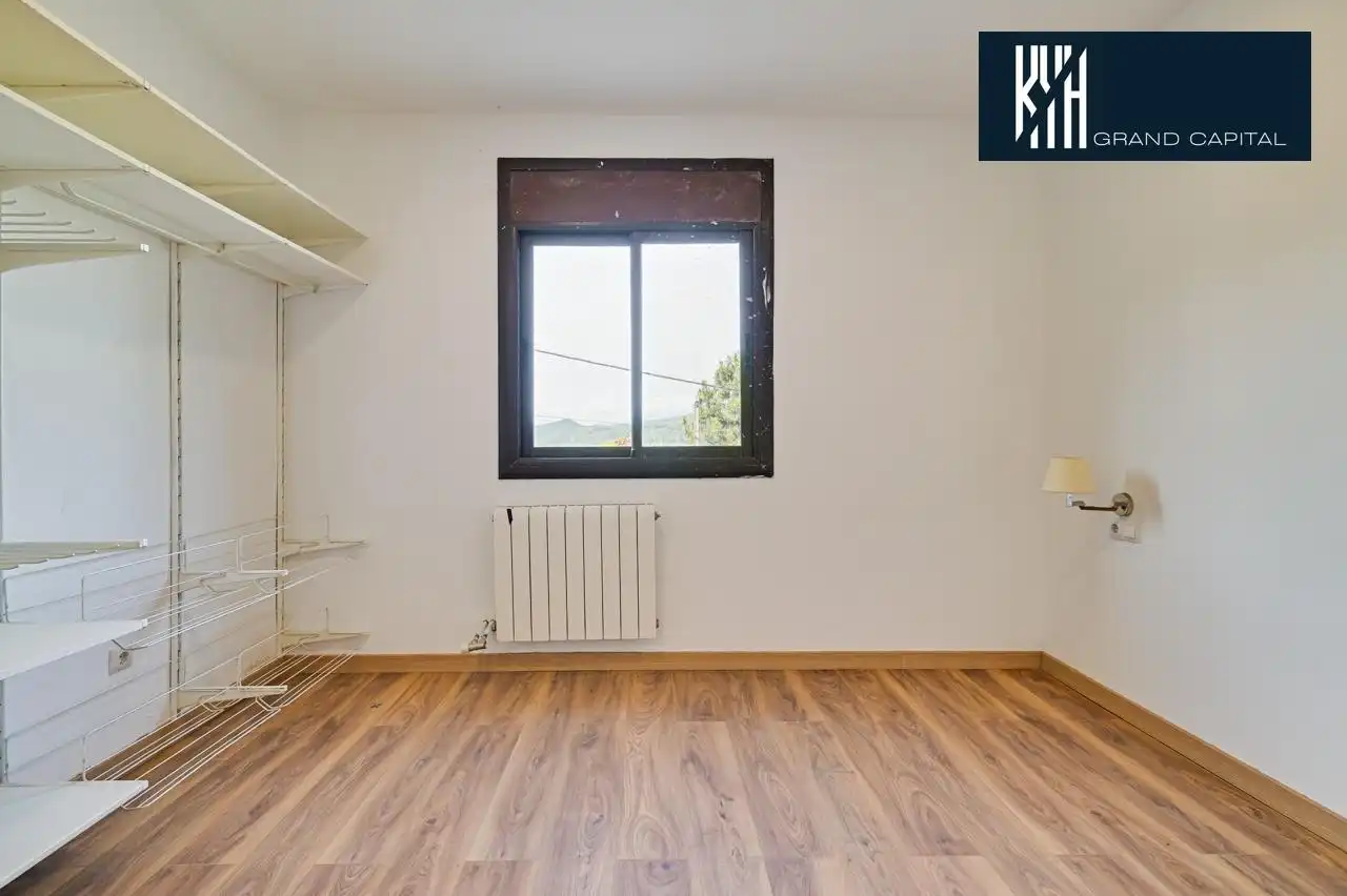 Bedroom of Houses for sale in Riudarenes  with Heating, Private garden and Storage room