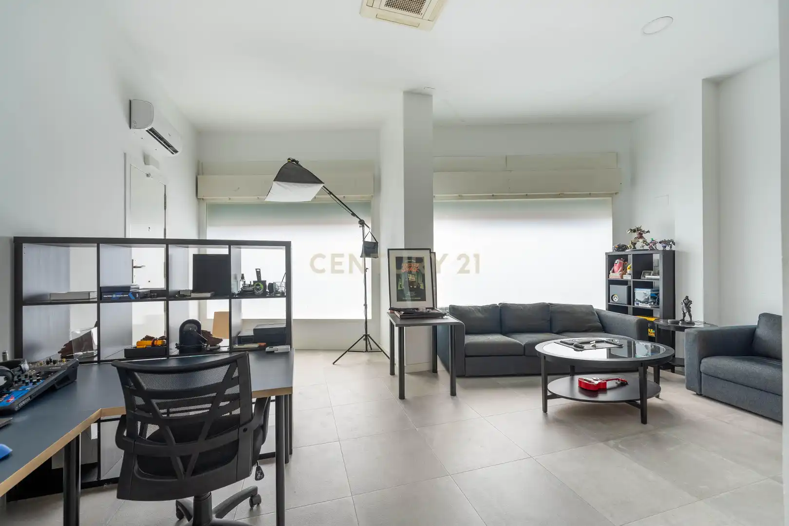 Sala de estar de Local en venta en Madrid con Internet