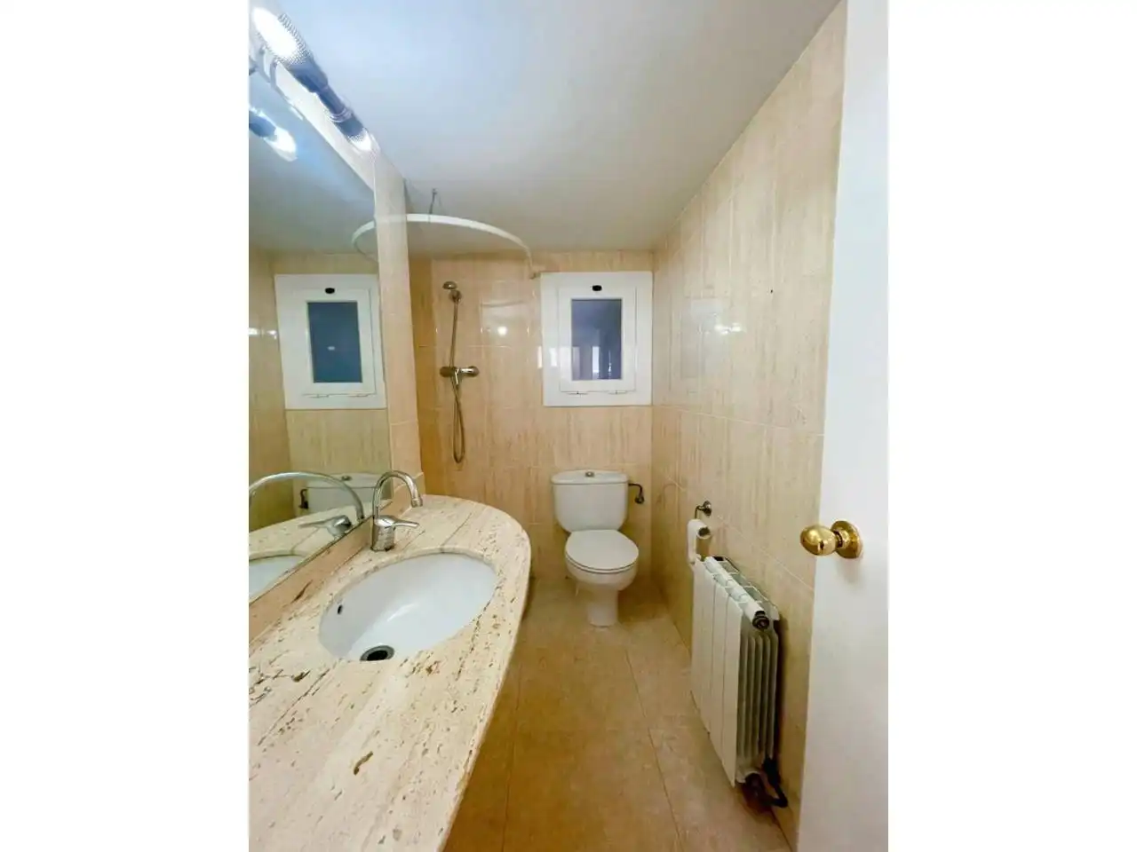 Wohnung zum Verkauf in Avenida Primavera, Catalunya - Fontetes