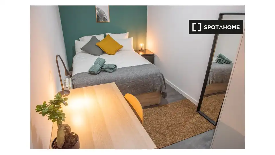 Habitación de Piso para compartir en Madrid con Aire acondicionado, Calefacción y Terraza