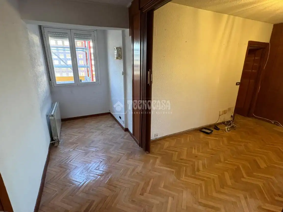 Dormitori de Pis en venda en Madrid