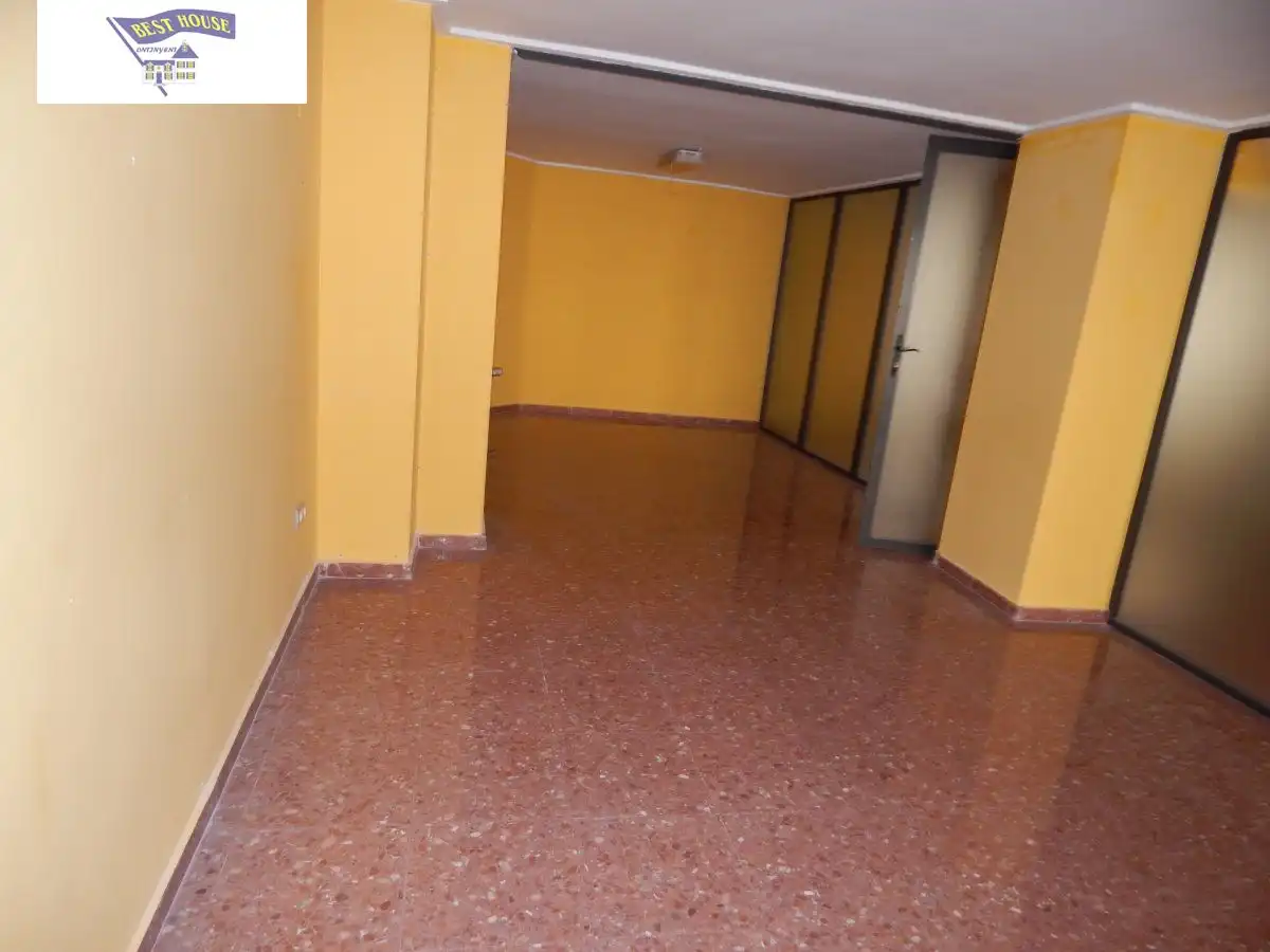 Business premises to rent in Sant Josep - Zona Hospital, imagen 11