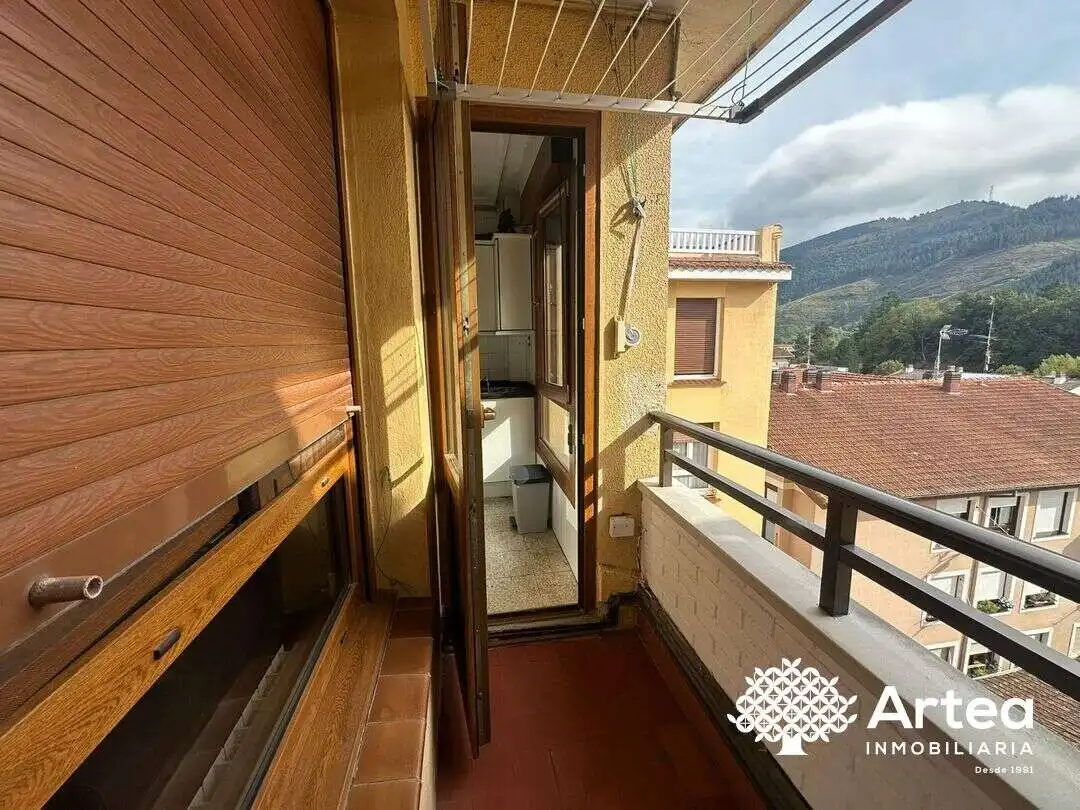 Balcony of Flat for rent in Ugao- Miraballes  with Heating, Private garden and Terrace