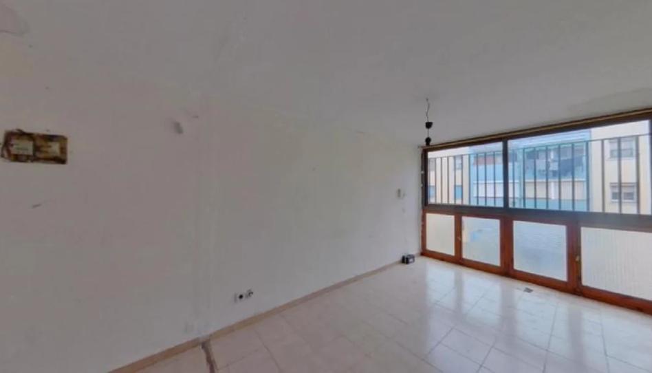 Photo 1 of Flat for sale in Calle de Cáceres, Sant Roc, Barcelona