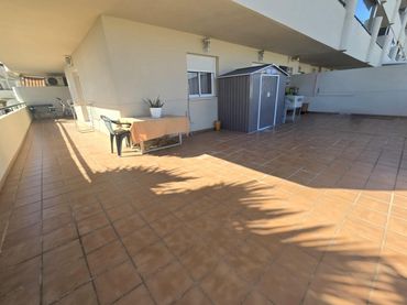 Wohnung mit Pool zum Verkauf in Las Lagunas
