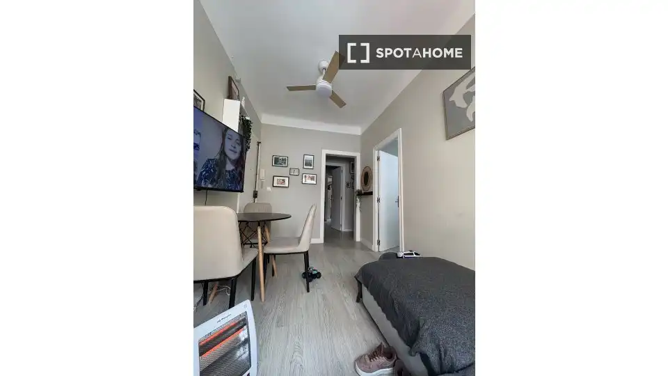 Piso de alquiler en El Guinardó