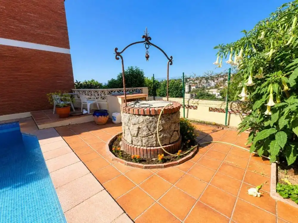 Terrassa de Casa o xalet en venda en Alella