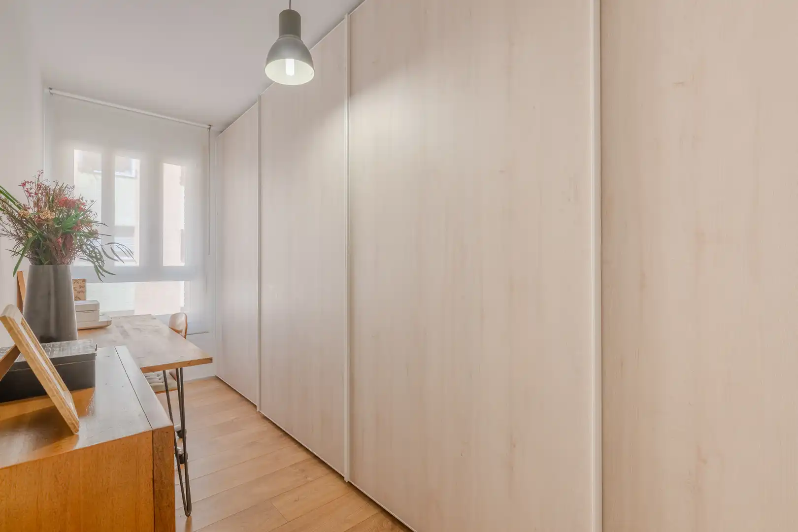 Schlafzimmer von Wohnung zum Verkauf in Girona mit Klimaanlage, Heizung und Parkett